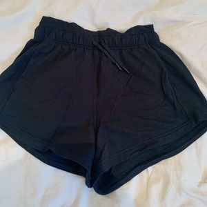 Lululemon Inner Glow High-Rise short